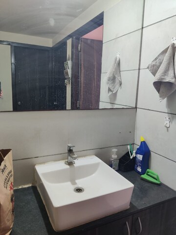 Master Bedroom in 3 BHK Apartment at Makarba – for Rent