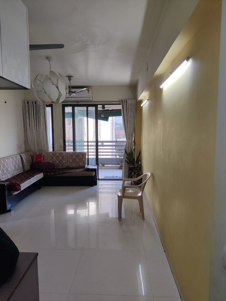 Living Room, makarba 3 Bedroom 1700 Sq.Ft. Apartment In Makarba Ahmedabad 8622448