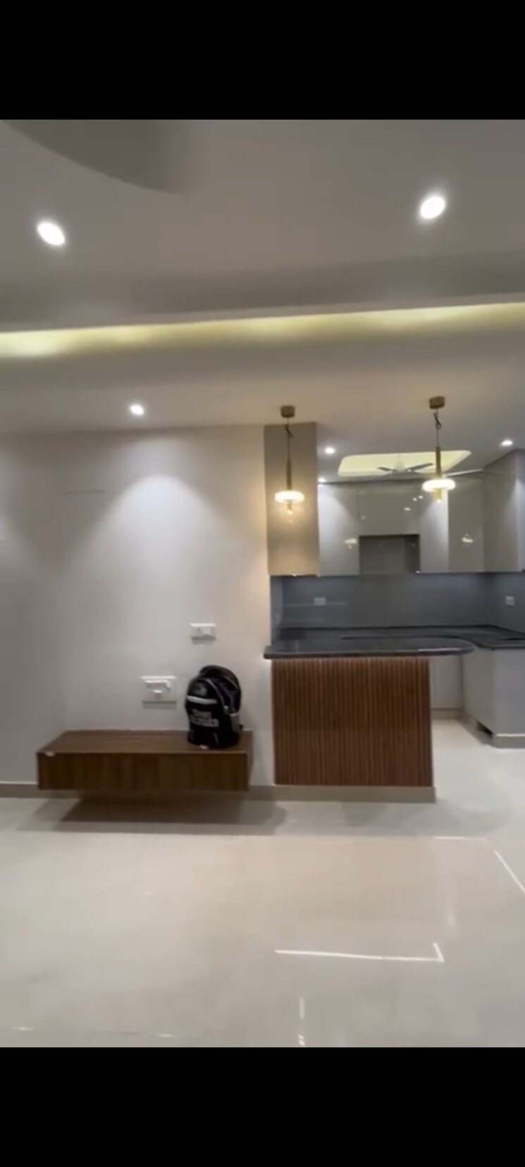 Living Room, suncity-avenue-76 2 Bedroom 900 Sq.Ft. Apartment In Sector 76 Gurgaon 8622583