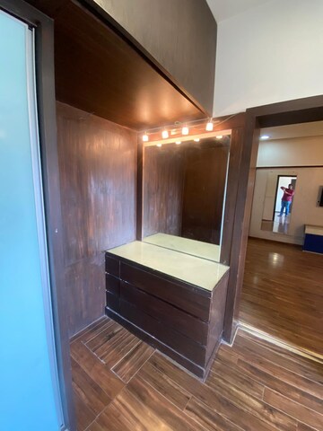 Furnished Amenities in 5 BHK Villa at Bodakdev – for Rent