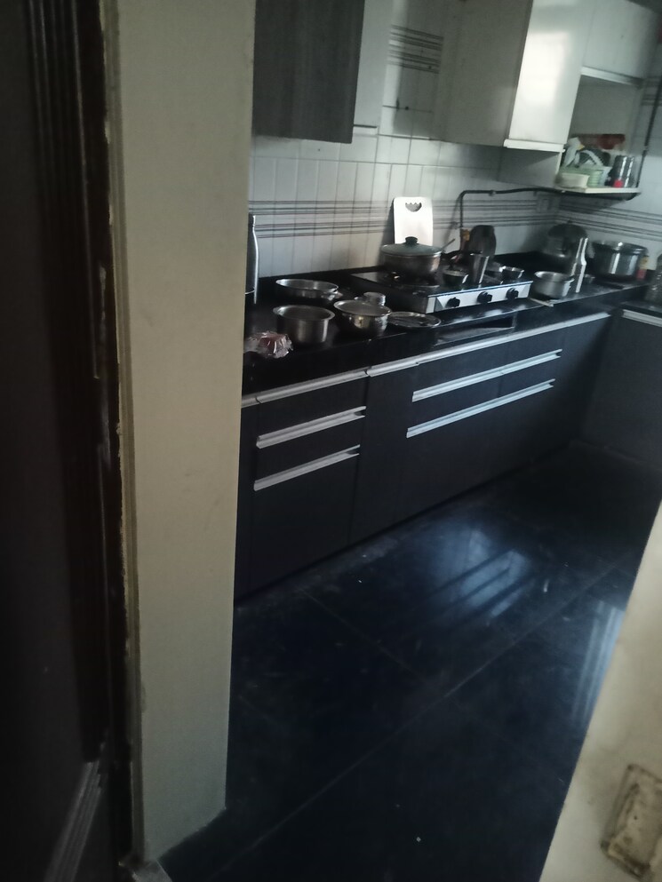 Kitchen, mig-colony 2 Bedroom 700 Sq.Ft. Apartment In Worli Mumbai 8622760