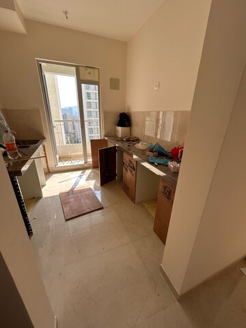 Master Bedroom in 2 BHK Apartment at Piramal Vaikunth, Balkum Pada – for Rent