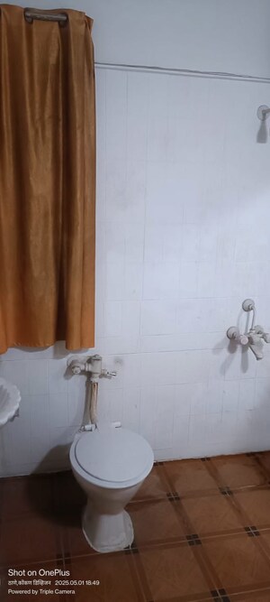 Bathroom in 4 BHK Independent House at Saket Complex, Kalwa – for Sale