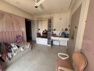 Master Bedroom in 3 BHK Apartment at Piramal Vaikunth, Balkum Pada – for Rent