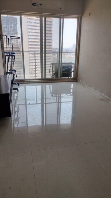 Room in 2 BHK Apartment at Dignity CHS, Wadala – for Rent