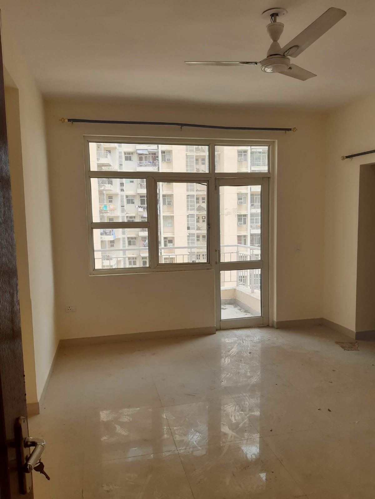 3 BHK Apartment For Sale in Omaxe HillS-ii