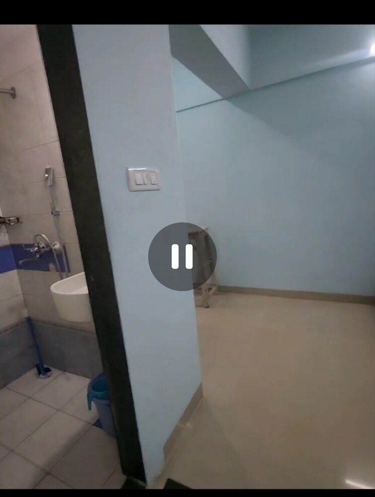 undefined, laxmi-niwas-dadar-east 1 RK 320 Sq.Ft. Apartment In Dadar East Mumbai 8622897