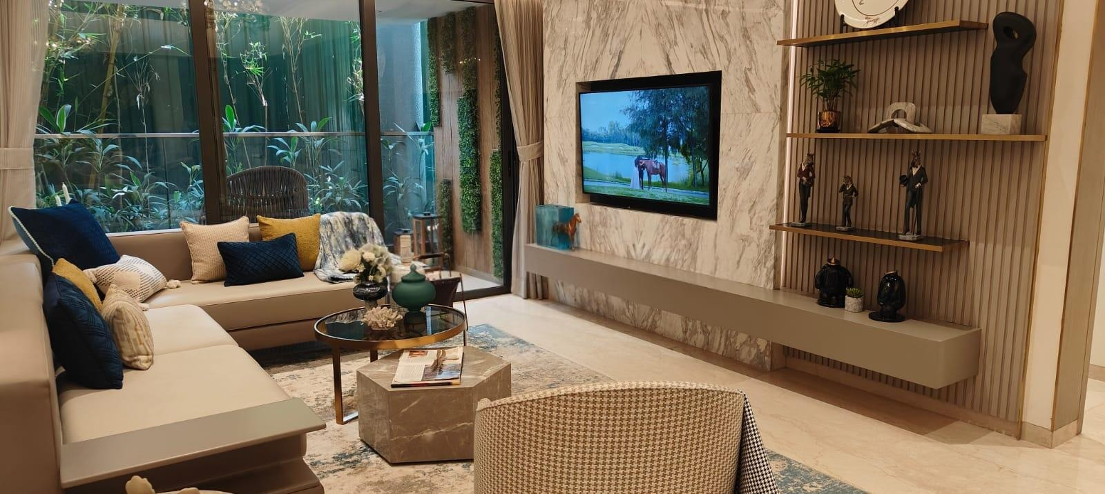 3 BHK + Pooja Room,Servant Room Apartment For Rent in Lodha Venezia