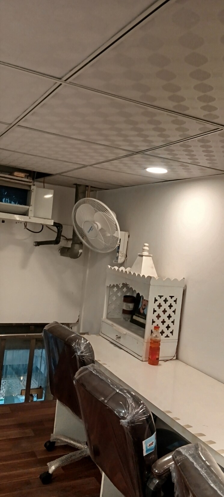 Team Area, gaur-city-center Commercial Shop 280 Sq.Ft. In Sector 4 Greater Noida Greater Noida 8622932