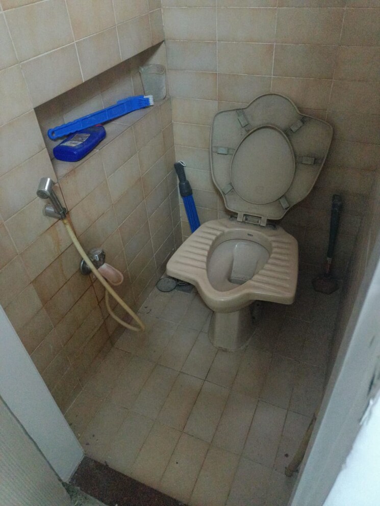 Bathroom, ishan-chs-matunga 1 RK 350 Sq.Ft. Apartment In Matunga East Mumbai 8622956