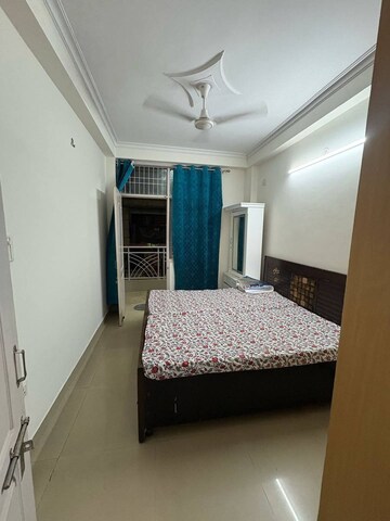 Room in 1 BHK Apartment at Freedom Fighters Enclave – for Rent
