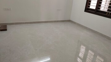 Room in 3 BHK Apartment at Riya Apartments, Jp Nagar – for Rent