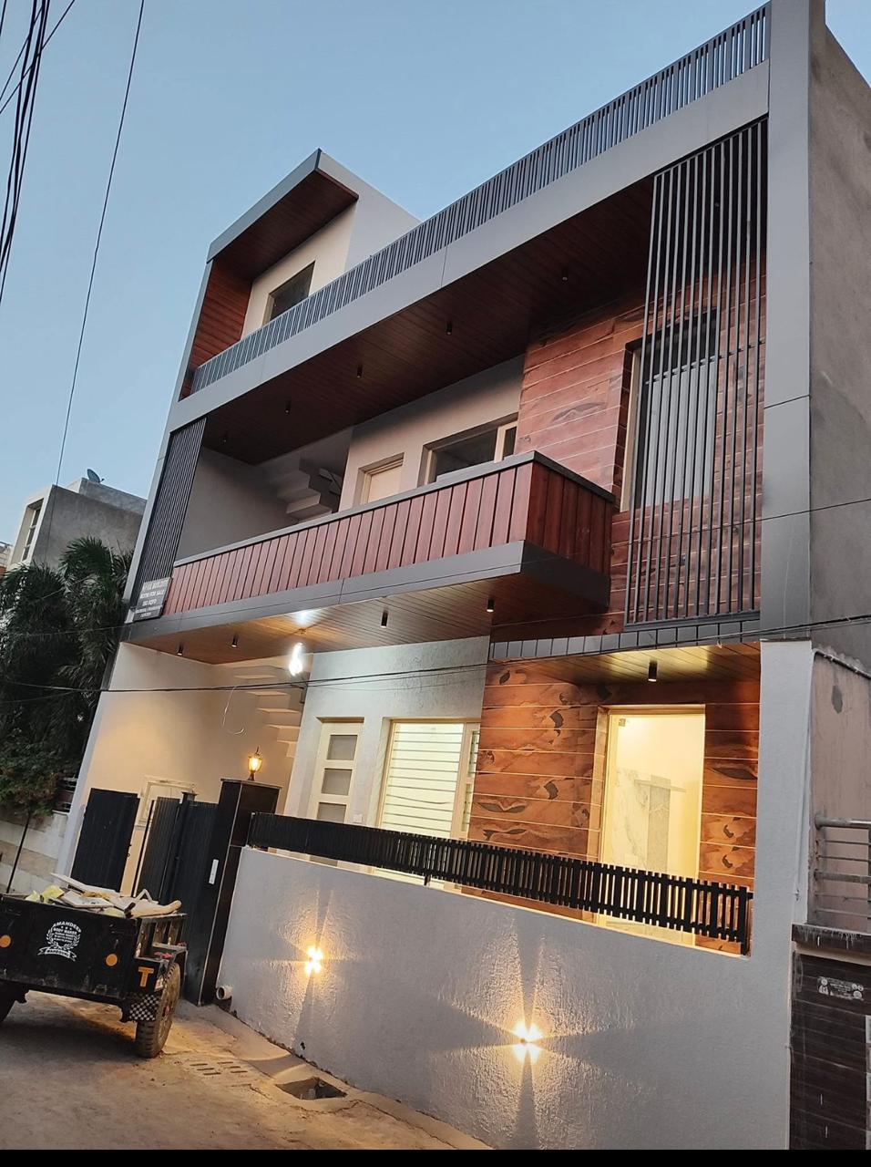 3 BHK + Extra Room Independent House For Sale in Jarnail Enclave