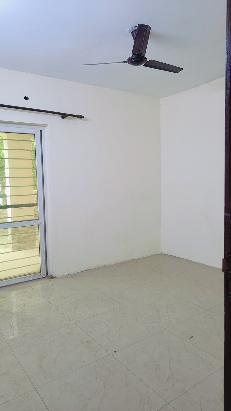 Room, bptp-park-81 3 Bedroom 275 Sq.Yd. Builder Floor In Sector 81 Faridabad 8622992