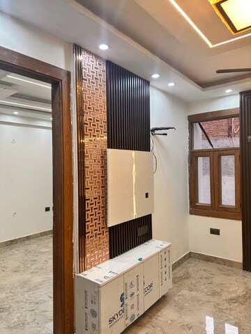 Kitchen in 3 BHK Builder Floor at Sector 72 – for Sale