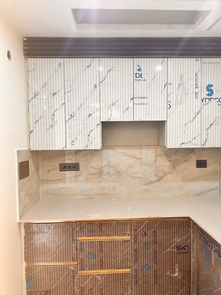 Kitchen, sector 72 4 Bedroom 1700 Sq.Ft. Builder Floor In Sector 72 Noida 8623010