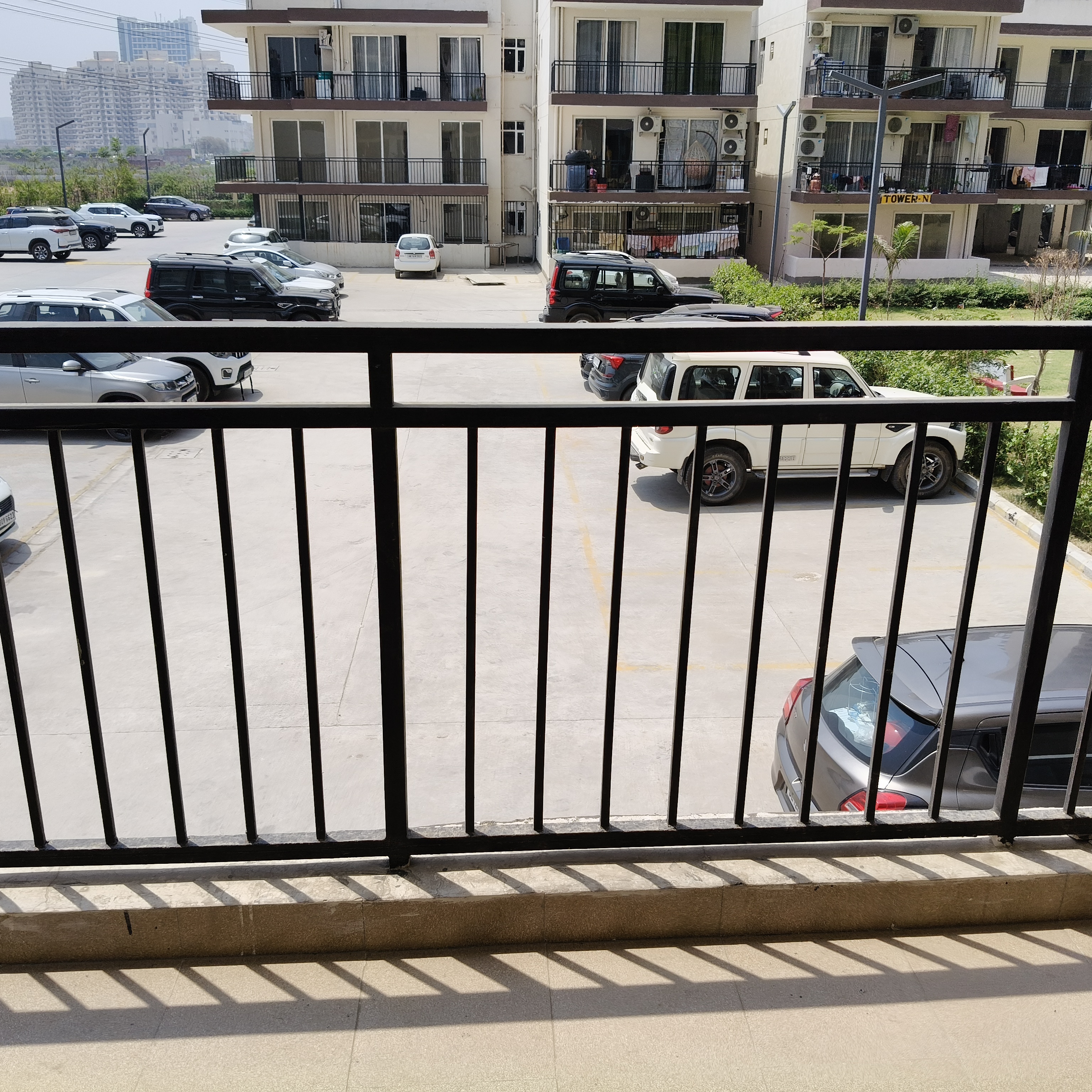 3 BHK 645 Sq.Ft. Apartment in ROF Aalayas Phase 2