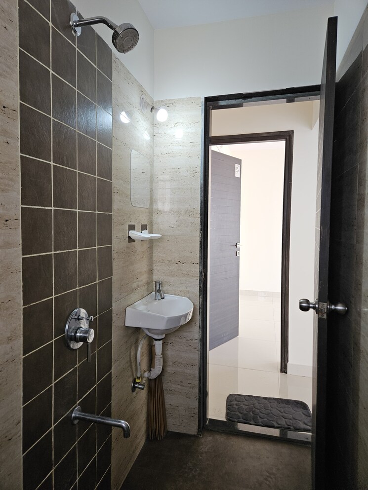 Bathroom, abhudaya-chs-kurla-east 2 Bedroom 550 Sq.Ft. Apartment In Kurla East Mumbai 8623025
