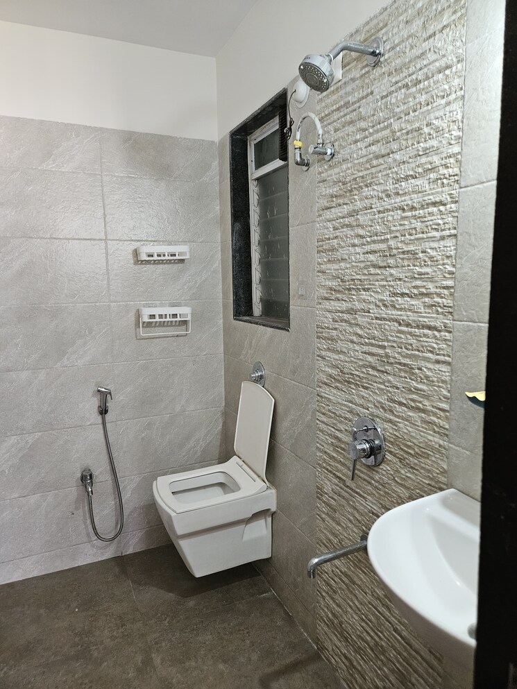 Bathroom, abhudaya-chs-kurla-east 2 Bedroom 550 Sq.Ft. Apartment In Kurla East Mumbai 8623025