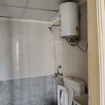 Bathroom in 3 BHK Apartment at ROF Aalayas Phase 2, Sector 102 – for Rent