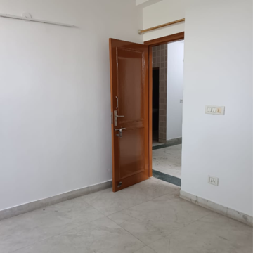Room in 2 BHK Builder Floor at Saket – for Rent