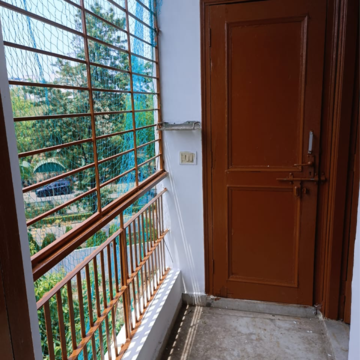 Balcony in 2 BHK Builder Floor at Saket – for Rent