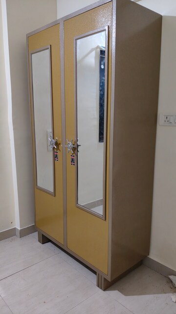 Room in  Pg at Gokuldham Colony – for Rent