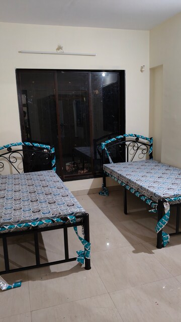 Room in  Pg at Gokuldham Colony – for Rent