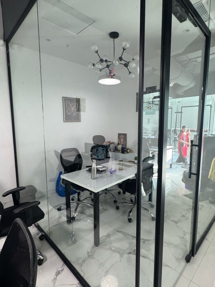 Team Area, nibr-1-aerocity Commercial Office Space 1500 Sq.Ft. In Andheri East Mumbai 8623131