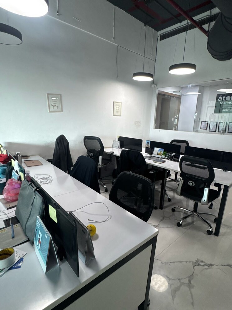 Team Area, nibr-1-aerocity Commercial Office Space 1500 Sq.Ft. In Andheri East Mumbai 8623131
