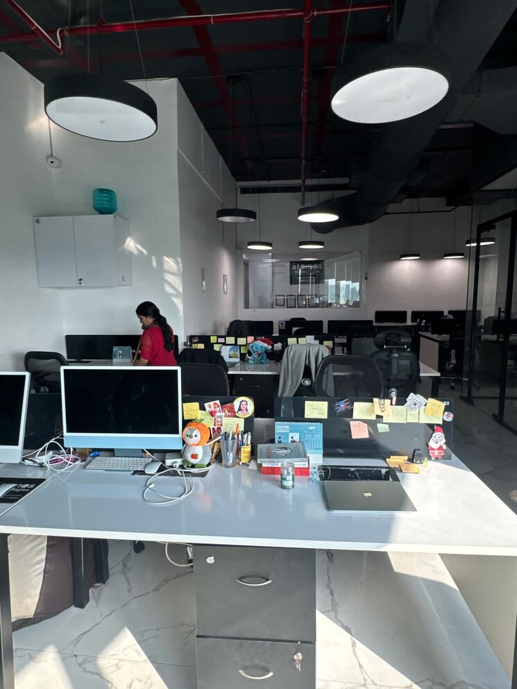 Team Area, nibr-1-aerocity Commercial Office Space 1500 Sq.Ft. In Andheri East Mumbai 8623131