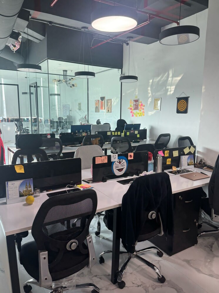 Team Area, nibr-1-aerocity Commercial Office Space 1500 Sq.Ft. In Andheri East Mumbai 8623131