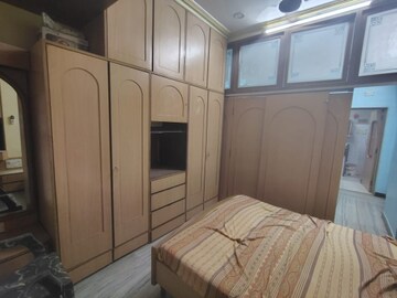 Bedroom in 2 BHK Apartment at Runwal Nirvana, Parel – for Rent