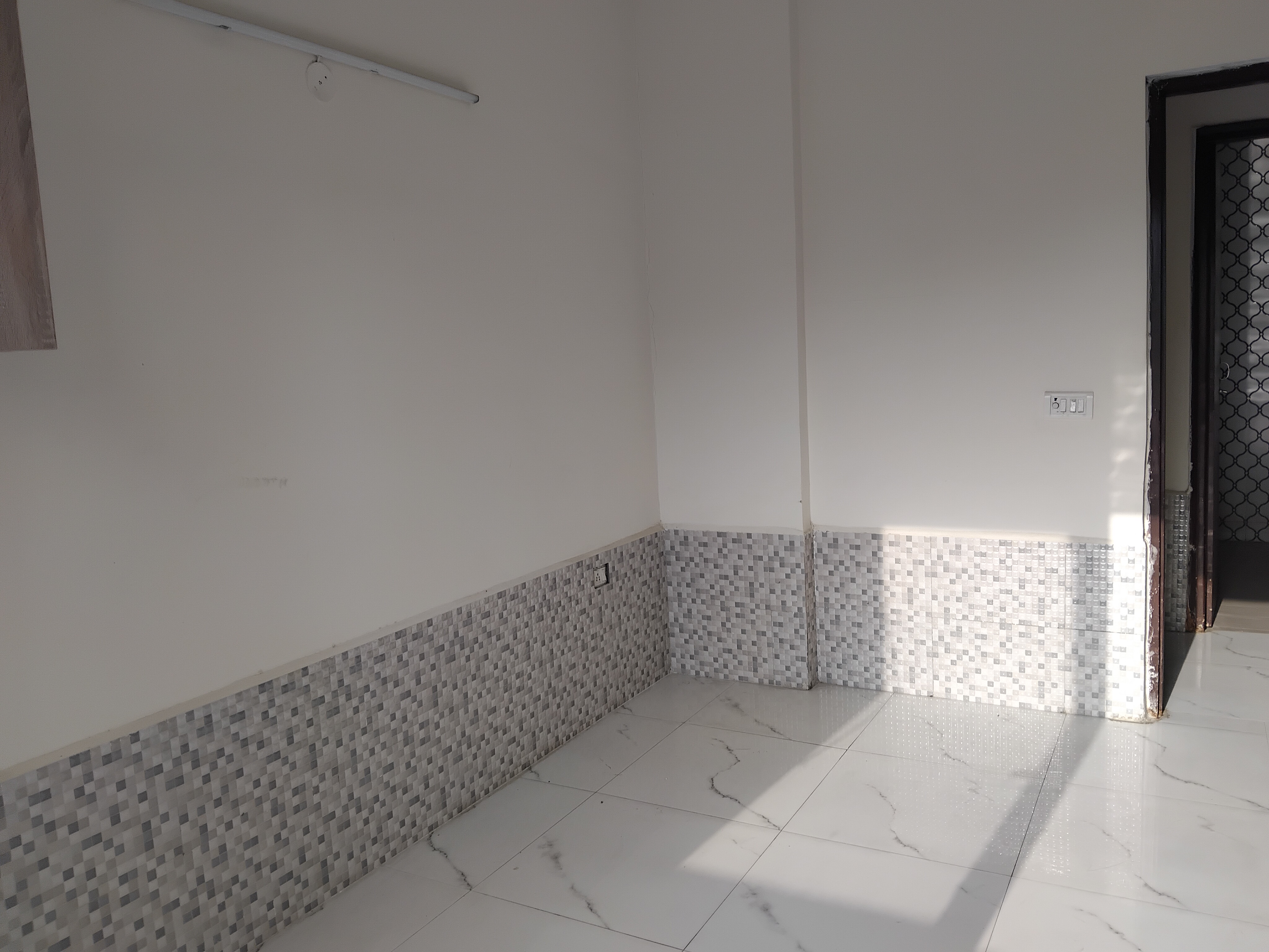 2 BHK Apartment For Rent in Pivotal Devaan