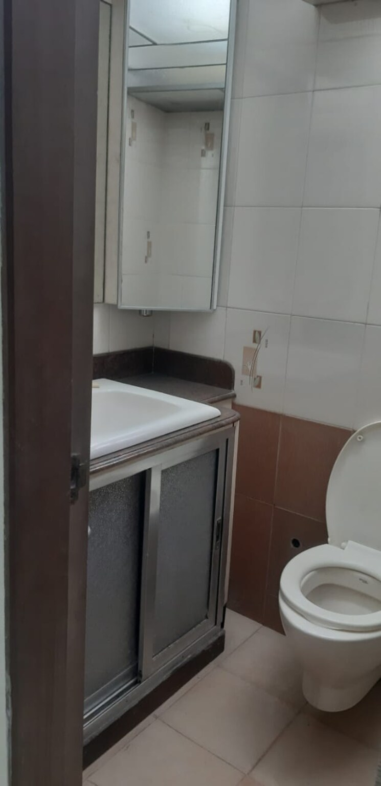 Bathroom, atlanta-santacruz-west 2 Bedroom 800 Sq.Ft. Apartment In Santacruz West Mumbai 8623188