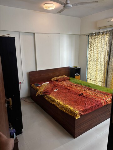 2 BHK Apartment For Rent in Union Park Khar West, Khar West