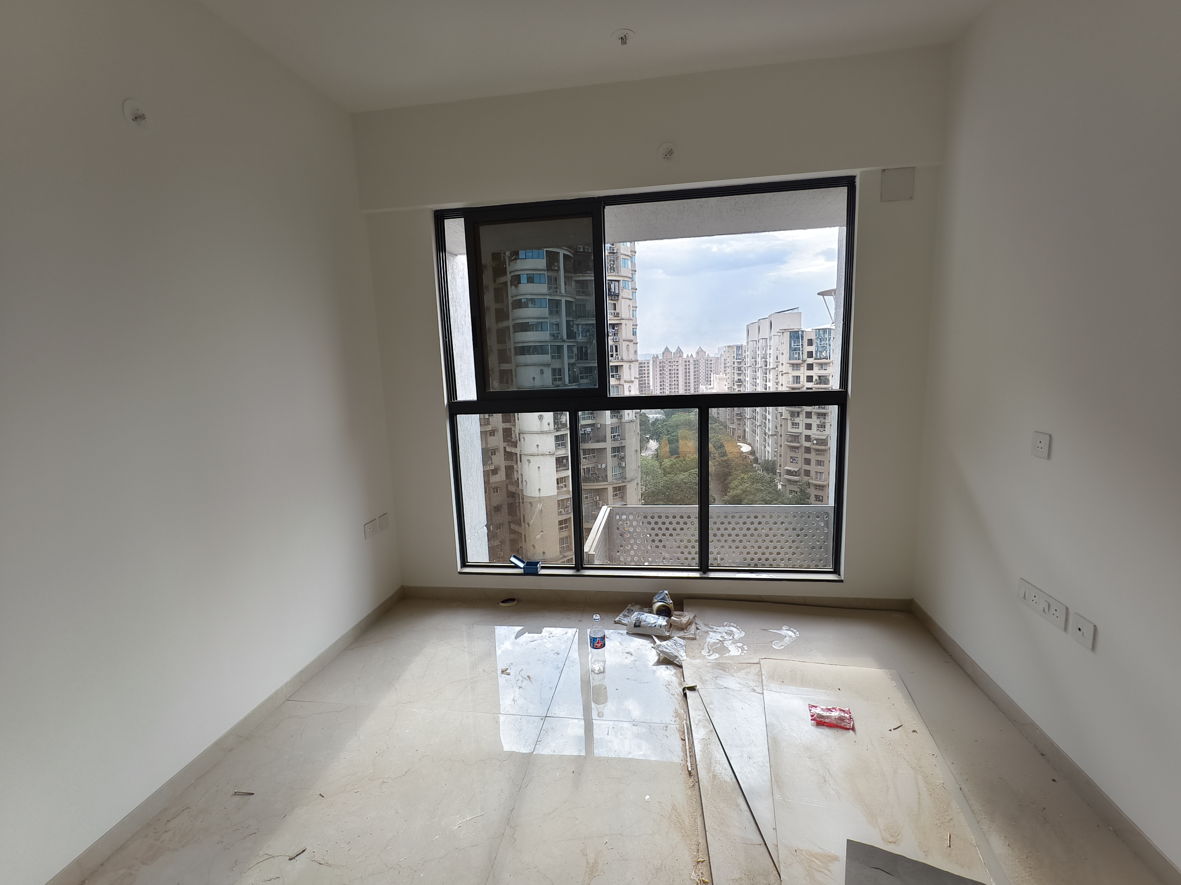 1 BHK + Pooja Room Apartment For Rent in Godrej Urban Park