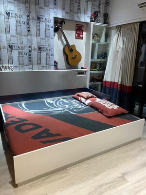 Bedroom in 3 BHK Apartment at Union Park Khar West, Khar West – for Sale