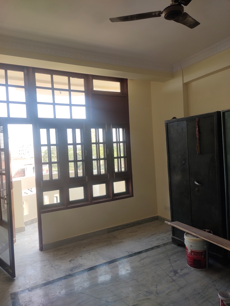 2.5 BHK + Pooja Room Apartment For Rent in Drosia Apartments