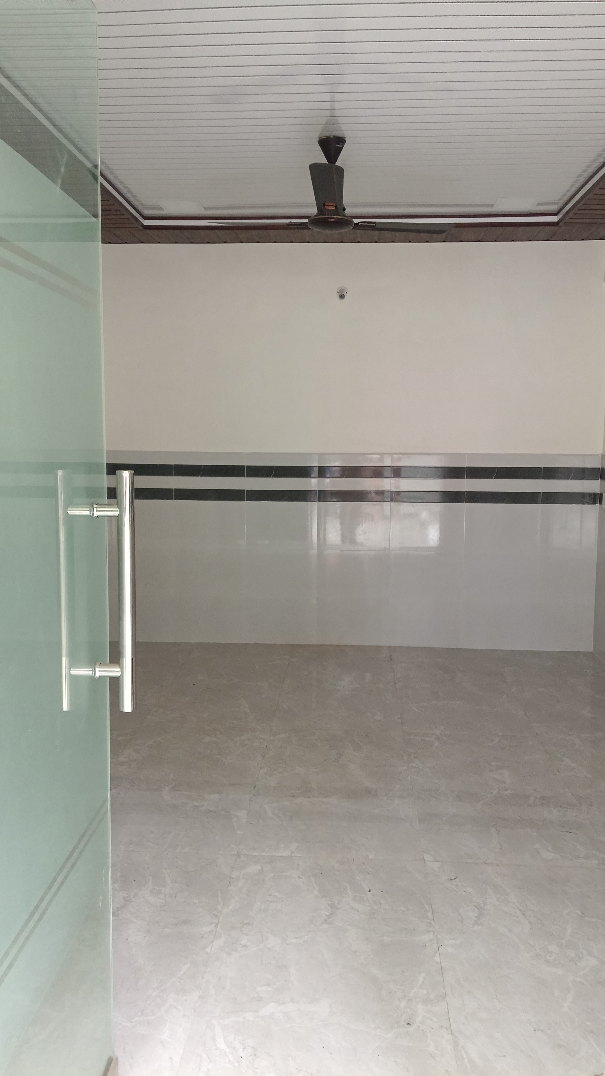 Retail Shop For Rent in Vithal Sadan