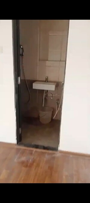 Furnished Amenities in 2 BHK Apartment at Thakur Complex, Kandivali East – for Sale