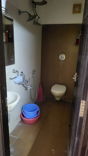 Bathroom in 2 BHK Apartment at Cambridge Layout – for Rent