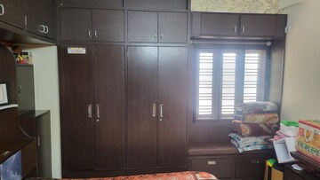Furnished Amenities in 2 BHK Apartment at Cambridge Layout – for Rent