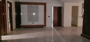 Room in 4 BHK Builder Floor at Rajendra Nagar – for Sale