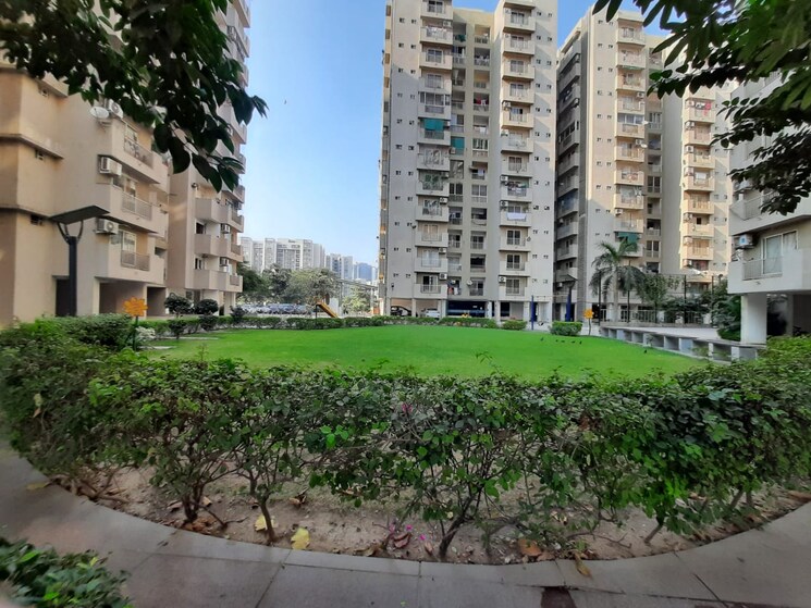 Exterior View, poddar-palm-greens 2 Bedroom 1064 Sq.Ft. Apartment In Makarba Ahmedabad 8623409