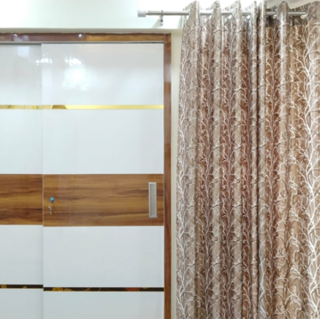 Furnished Amenities in 3 BHK Apartment at Gaur Atulyam, Omicron I Greater Noida – for Rent