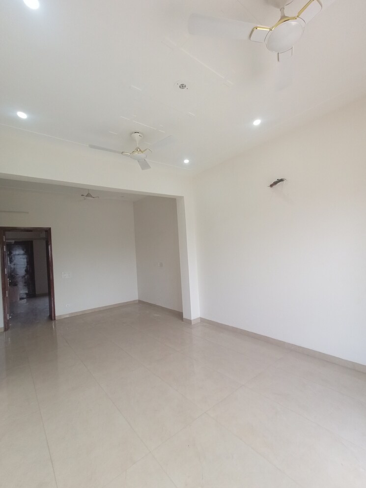 Room, sector 12 panchkula 2 Bedroom 1670 Sq.Ft. Independent House In Sector 12 Panchkula Panchkula 8623493