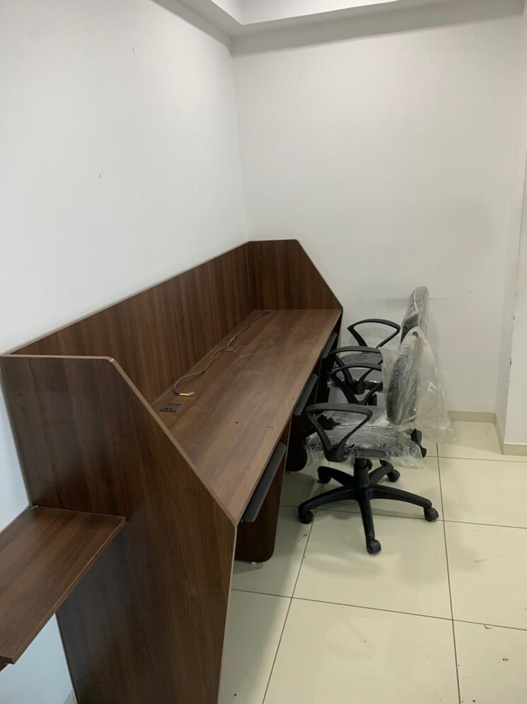 Kitchen, science city Commercial Office Space 680 Sq.Ft. In Science City Ahmedabad 8623497