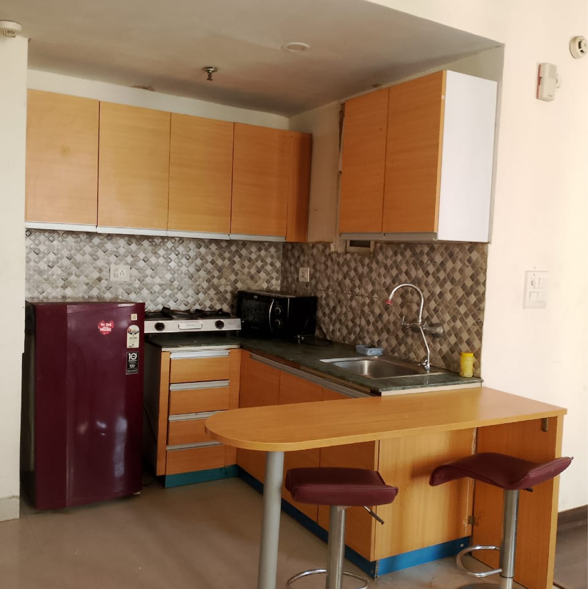 1 Rk  545 Sq.Ft. Apartment in Supertech Czar Suites