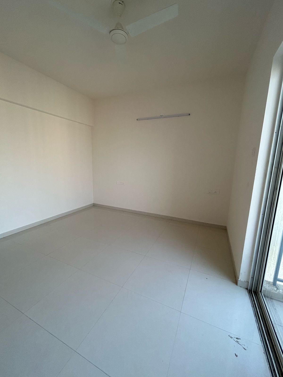 2 BHK Apartment For Rent in Porwal Parklane Urbanjoy